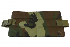 Mata M.M.O w kamuflażu